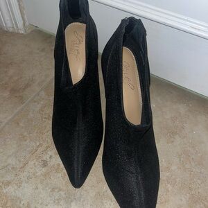 Jewel Badgley Mischka Black Sparkle Heeled Boots